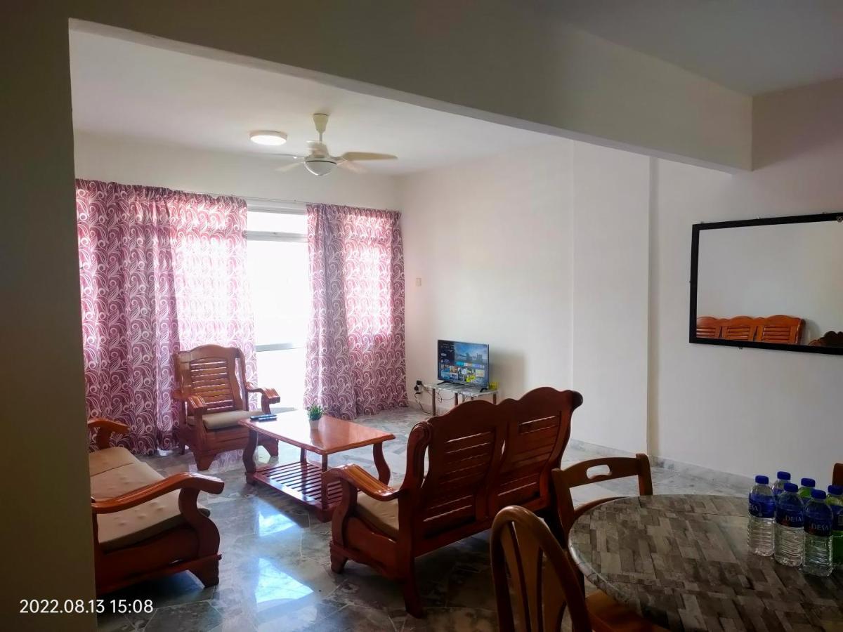 Deluxe Family Beach Condo Portdickson Porto Dickson Exterior foto